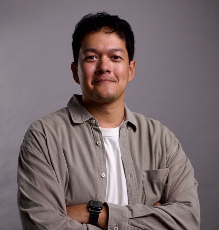 Miq headsot-20251211-024926